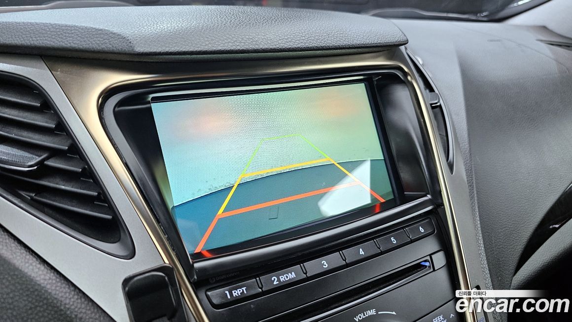 Hyundai Grandeur 2012