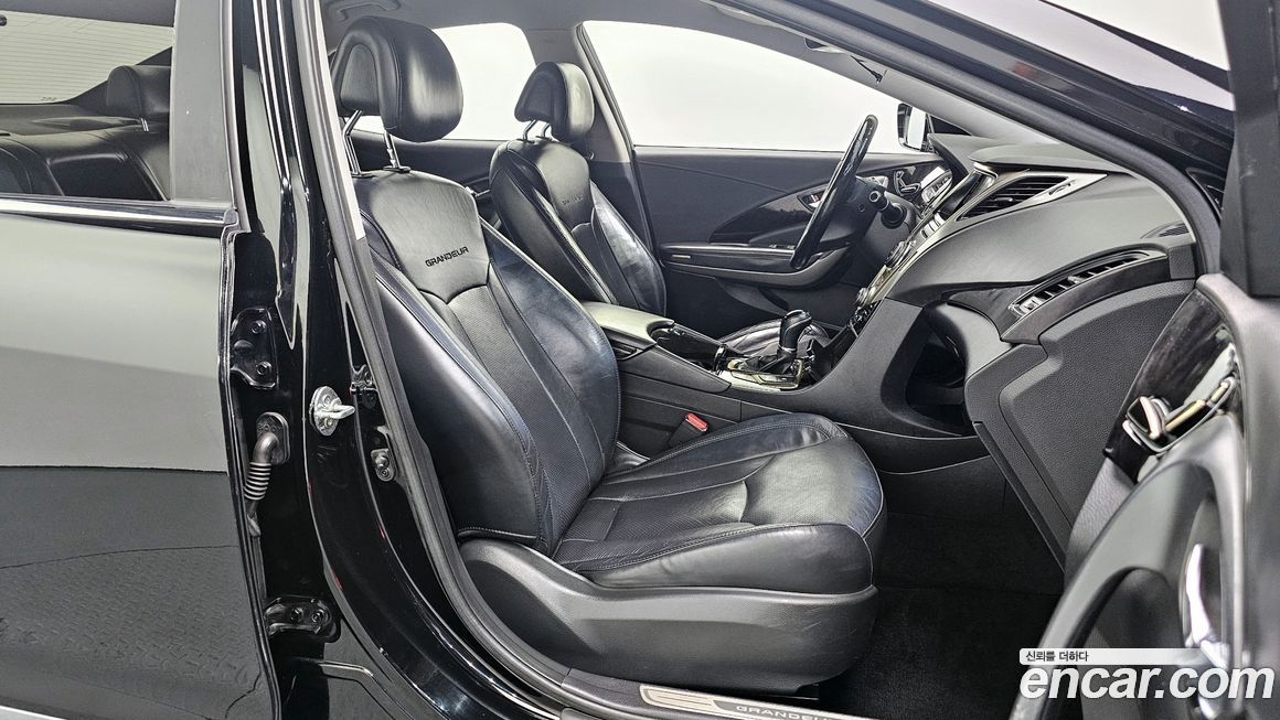 Hyundai Grandeur 2012