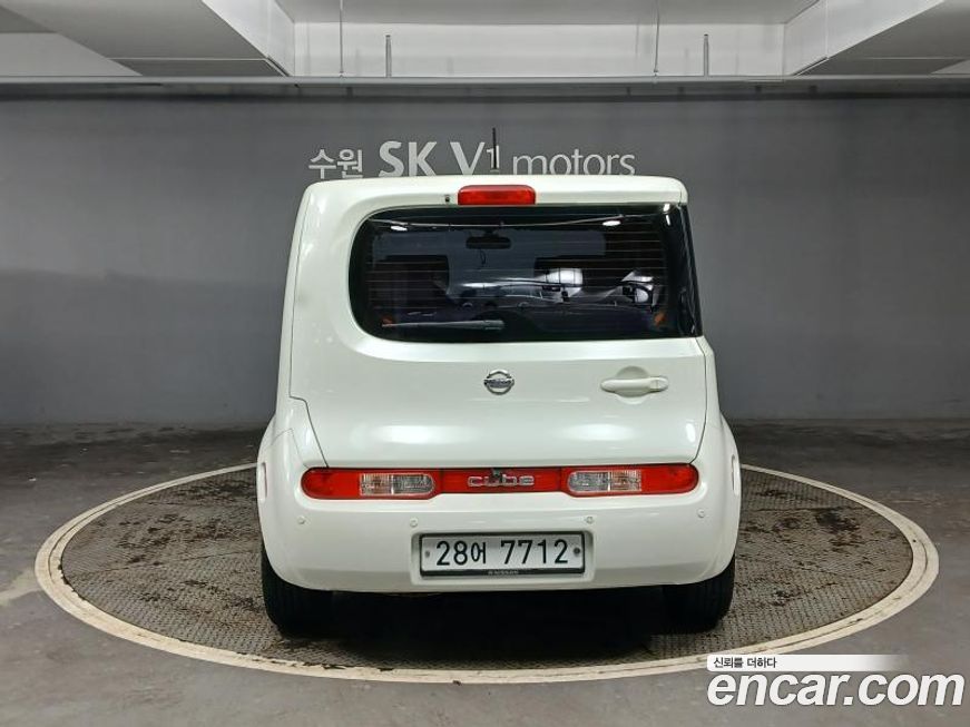 Nissan Cube 2011