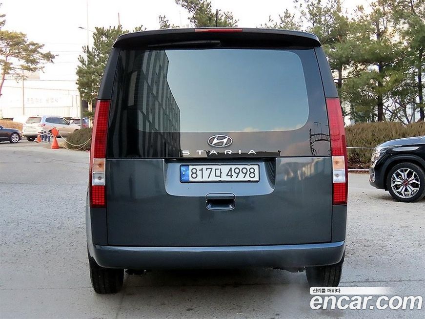 Hyundai Staria 2023