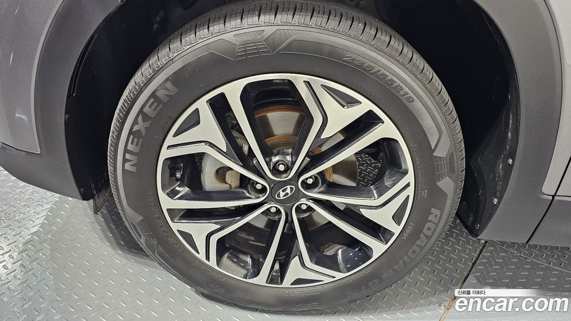 Hyundai Santafe 2020