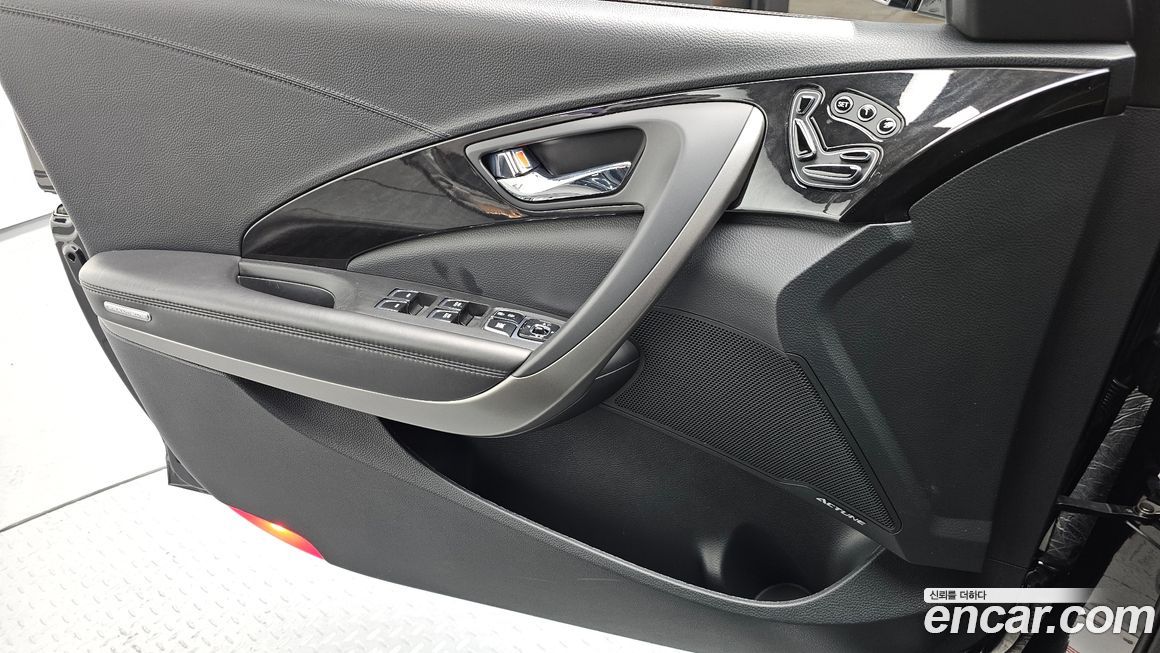 Hyundai Grandeur 2016