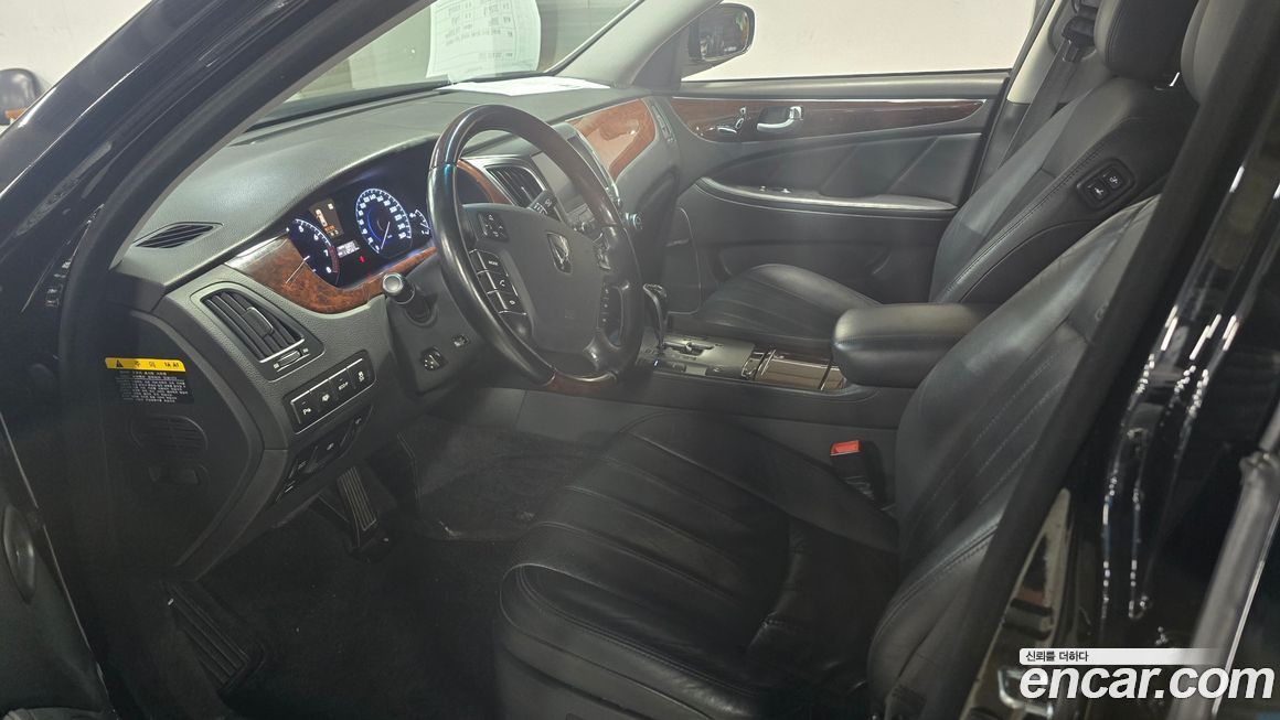 Hyundai Equus 2012