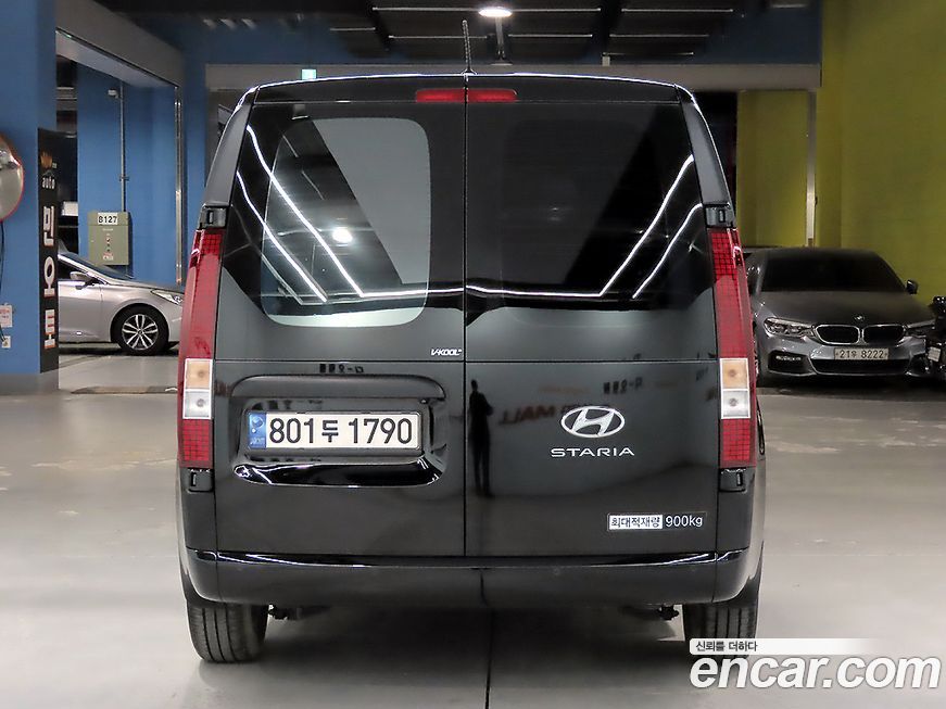 Hyundai Staria 2023