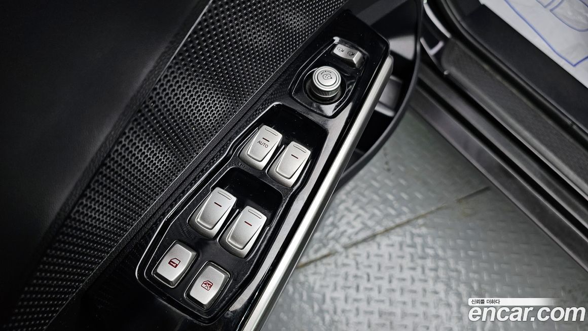 KG_Mobility_Ssangyong TIBOLI 2016