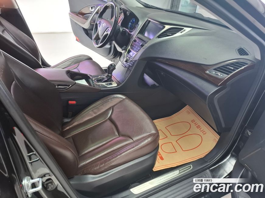 Hyundai Grandeur 2014