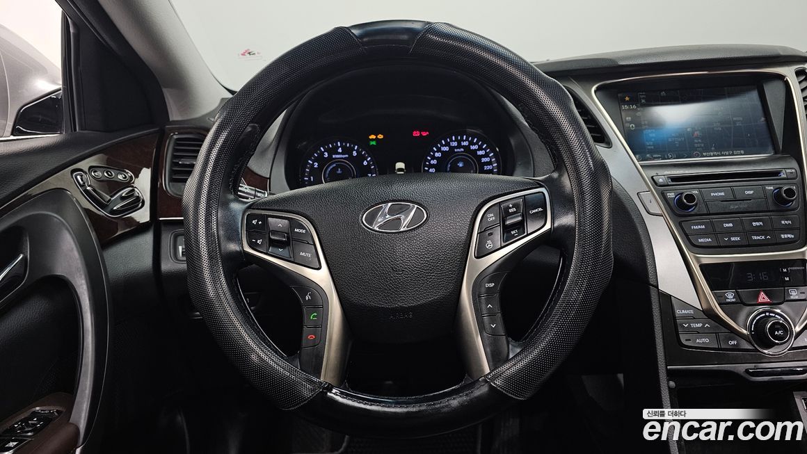 Hyundai Grandeur 2014