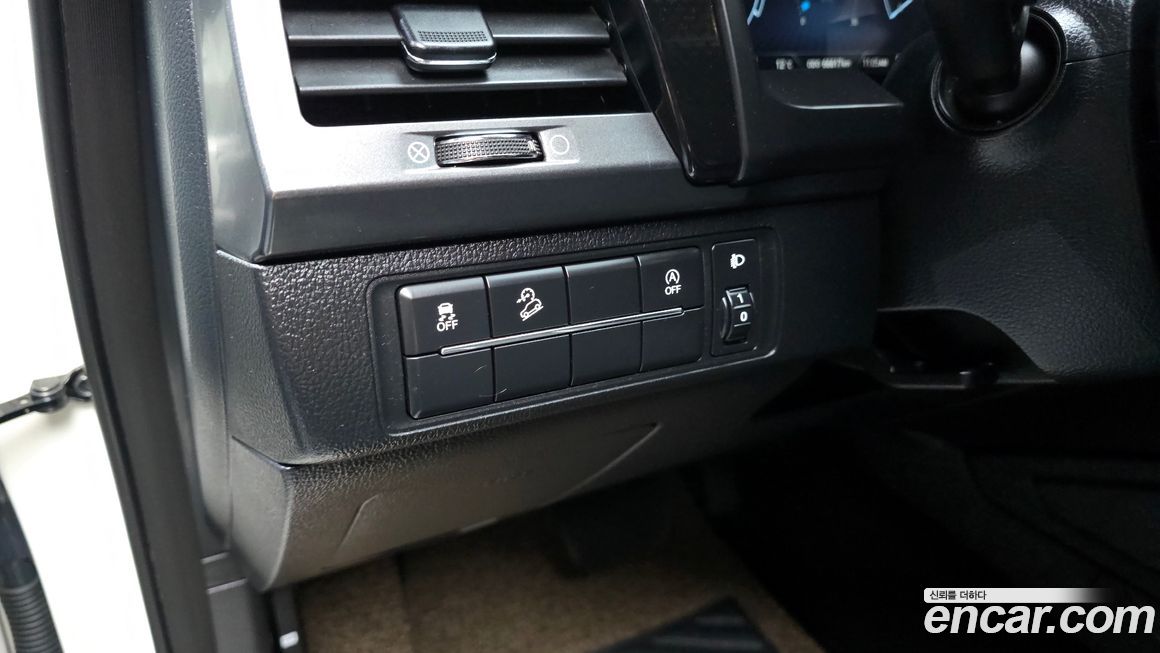 KG_Mobility_Ssangyong Rexton 2022