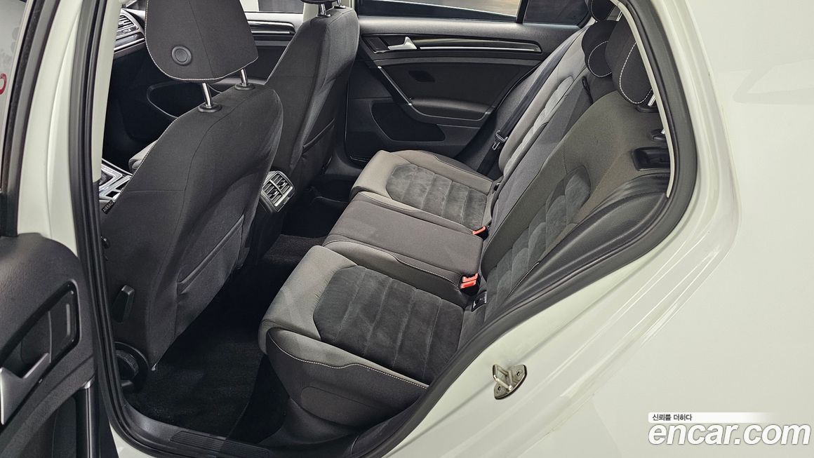 Volkswagen Golf 2015