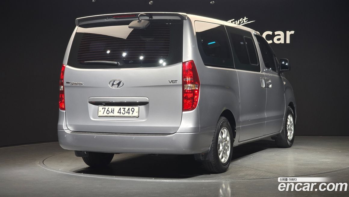 Hyundai Starex 2016