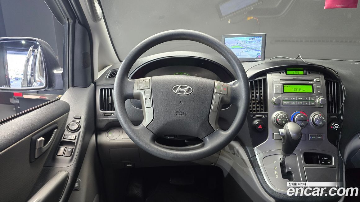 Hyundai Starex 2016