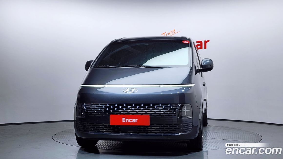 Hyundai Staria 2022
