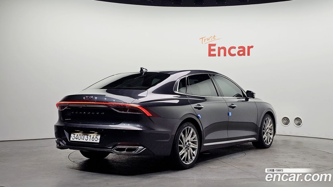 Hyundai Grandeur 2020