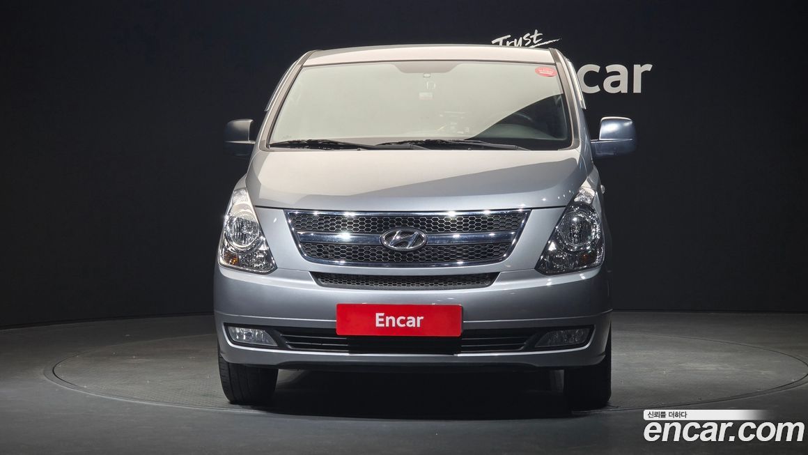 Hyundai Starex 2016