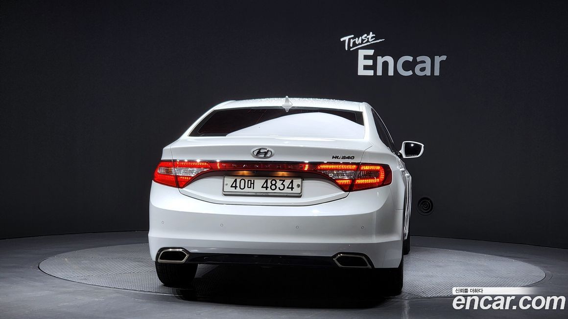 Hyundai Grandeur 2015