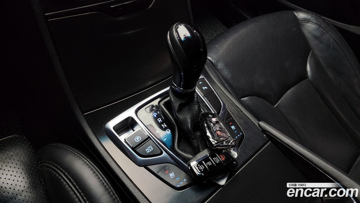 Hyundai Grandeur 2015