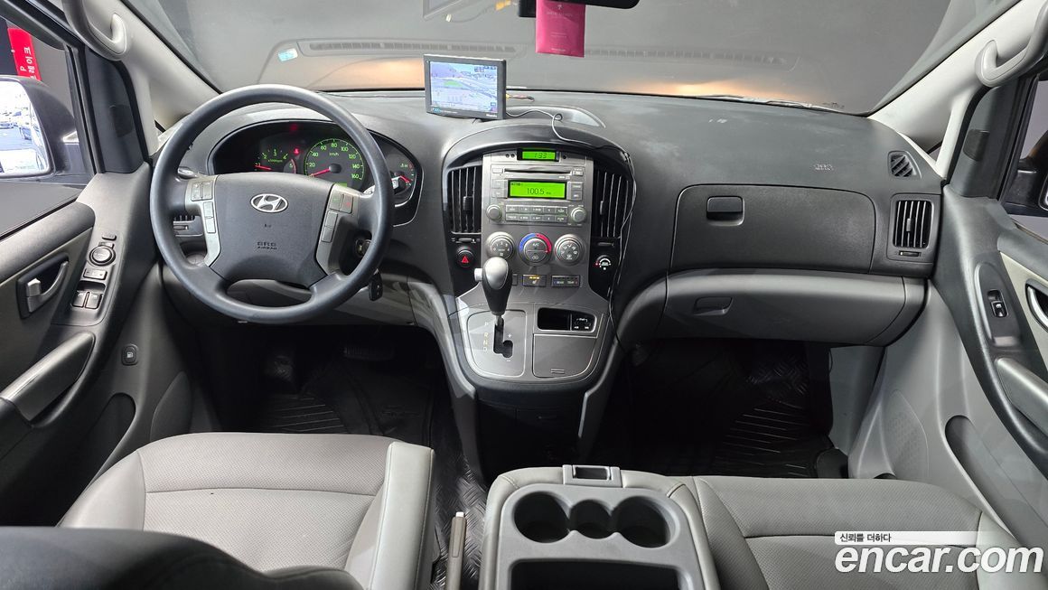Hyundai Starex 2016