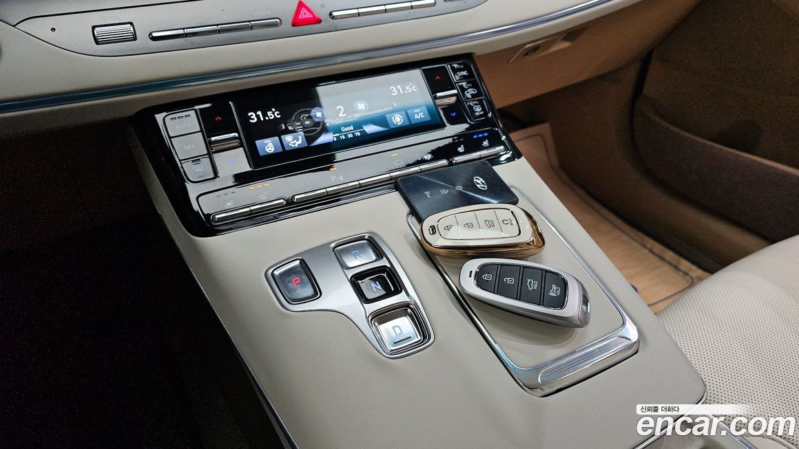 Hyundai Grandeur 2020