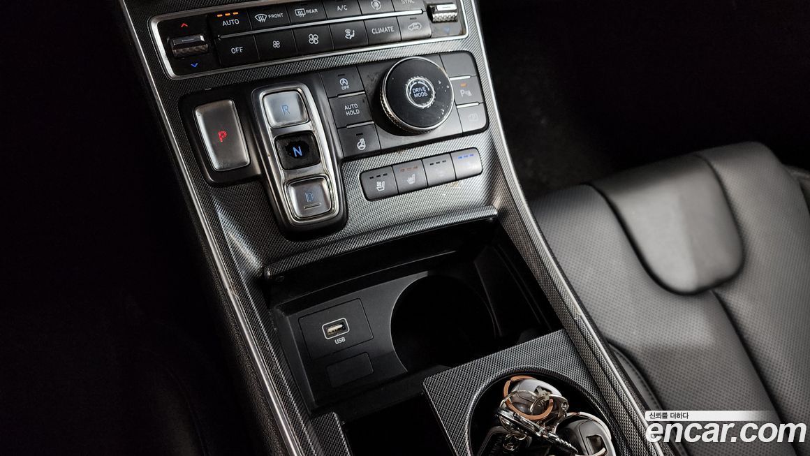 Hyundai Santafe 2022