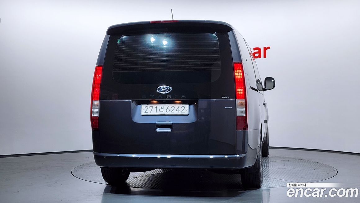 Hyundai Staria 2022