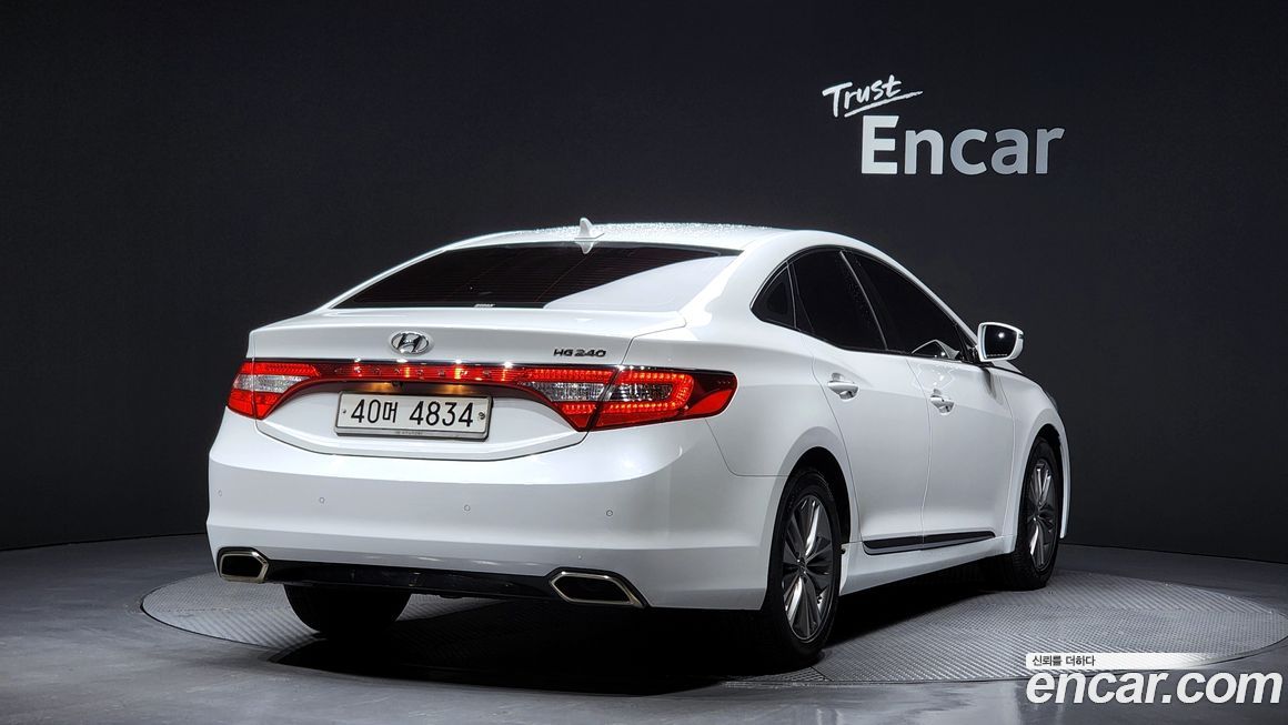 Hyundai Grandeur 2015