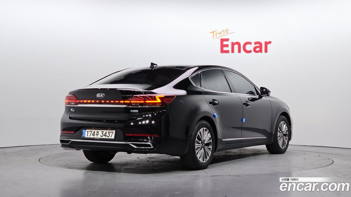 Kia K7 2021