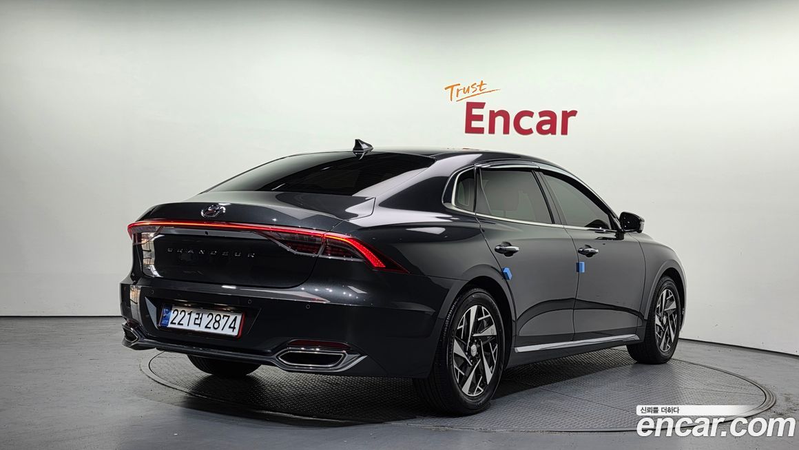 Hyundai Grandeur 2020