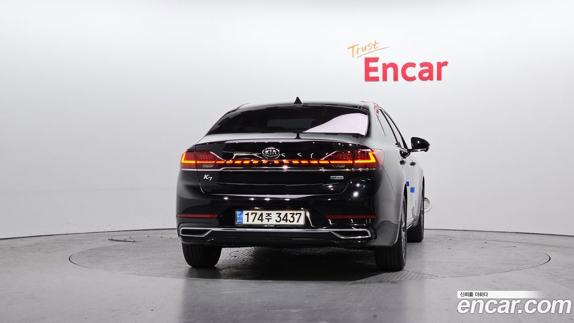 Kia K7 2021