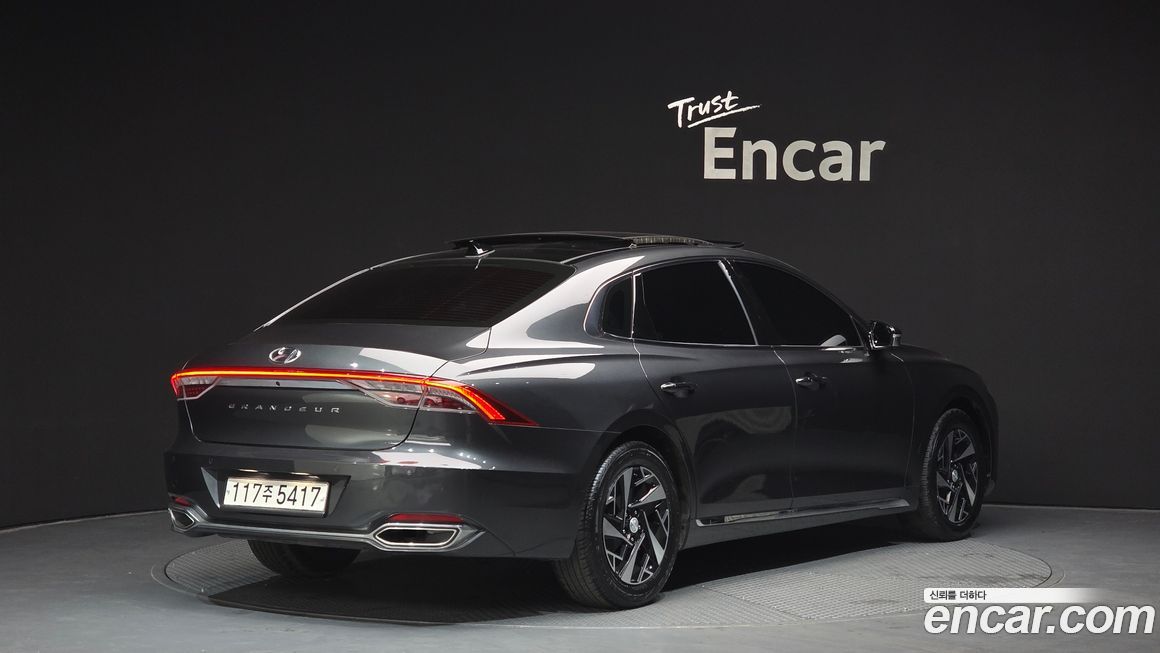 Hyundai Grandeur 2021