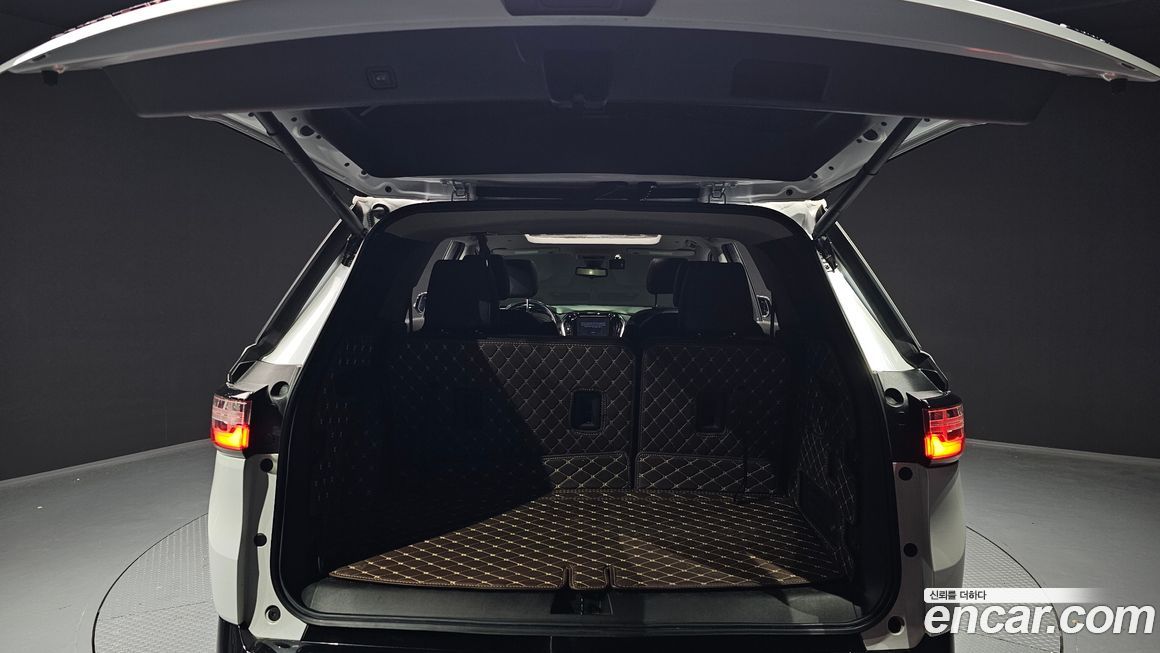 ChevroletGMDaewoo Traverse 2021