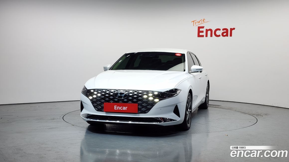 Hyundai Grandeur 2022