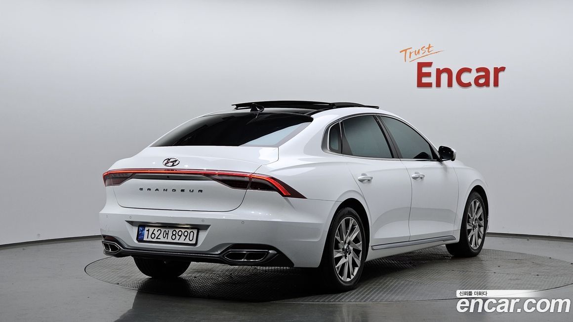 Hyundai Grandeur 2020