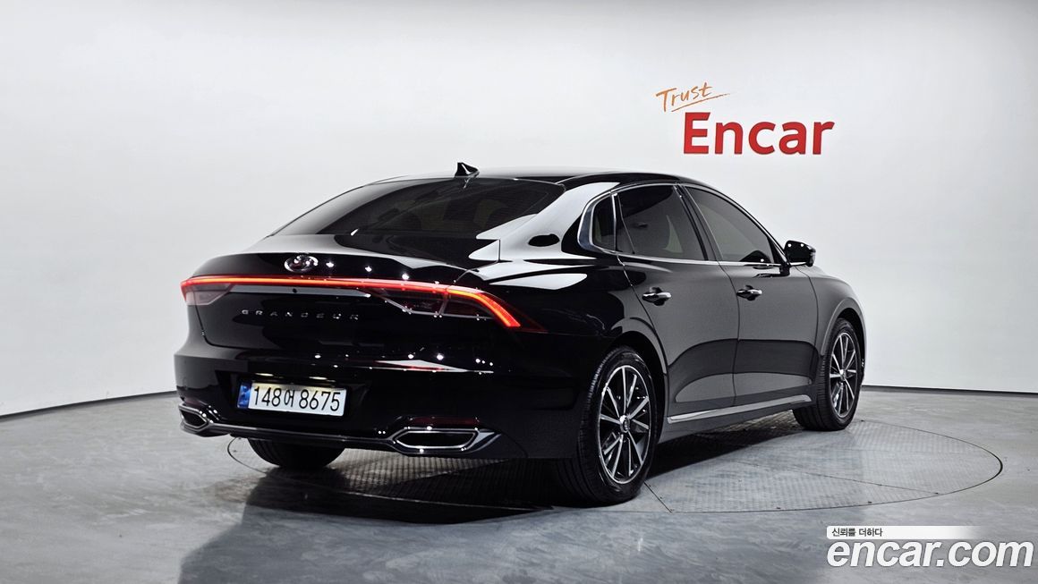 Hyundai Grandeur 2022