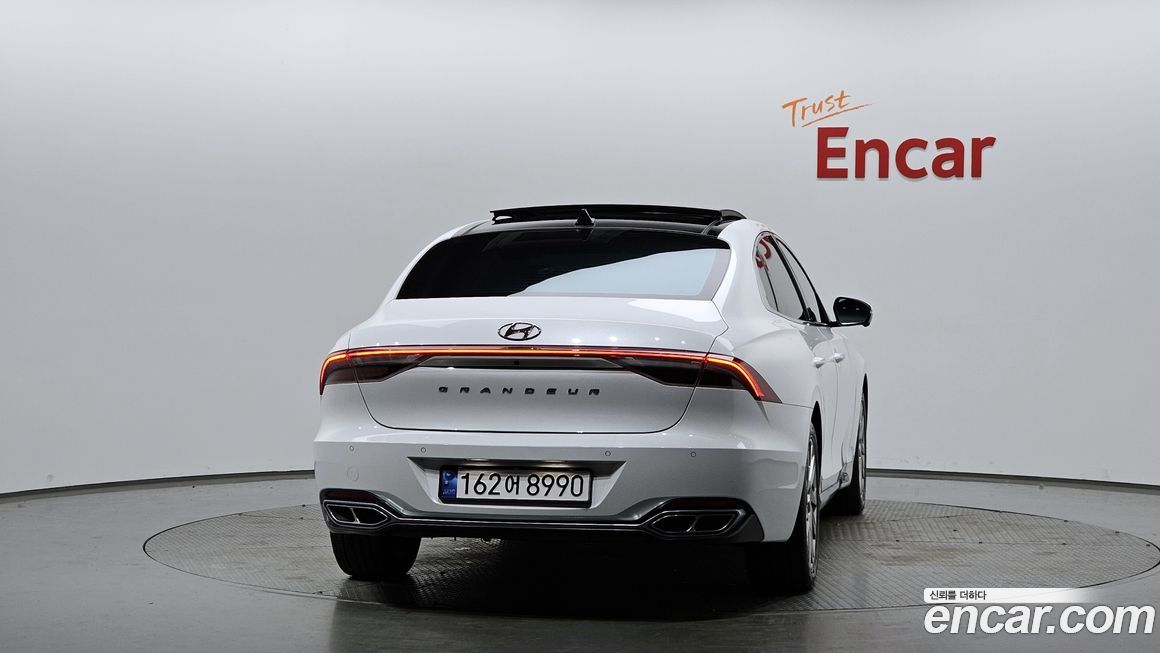 Hyundai Grandeur 2020