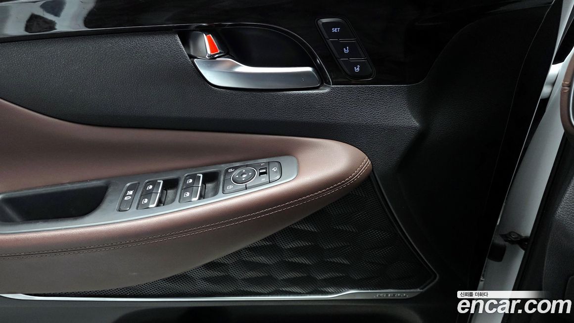 Hyundai Santafe 2020