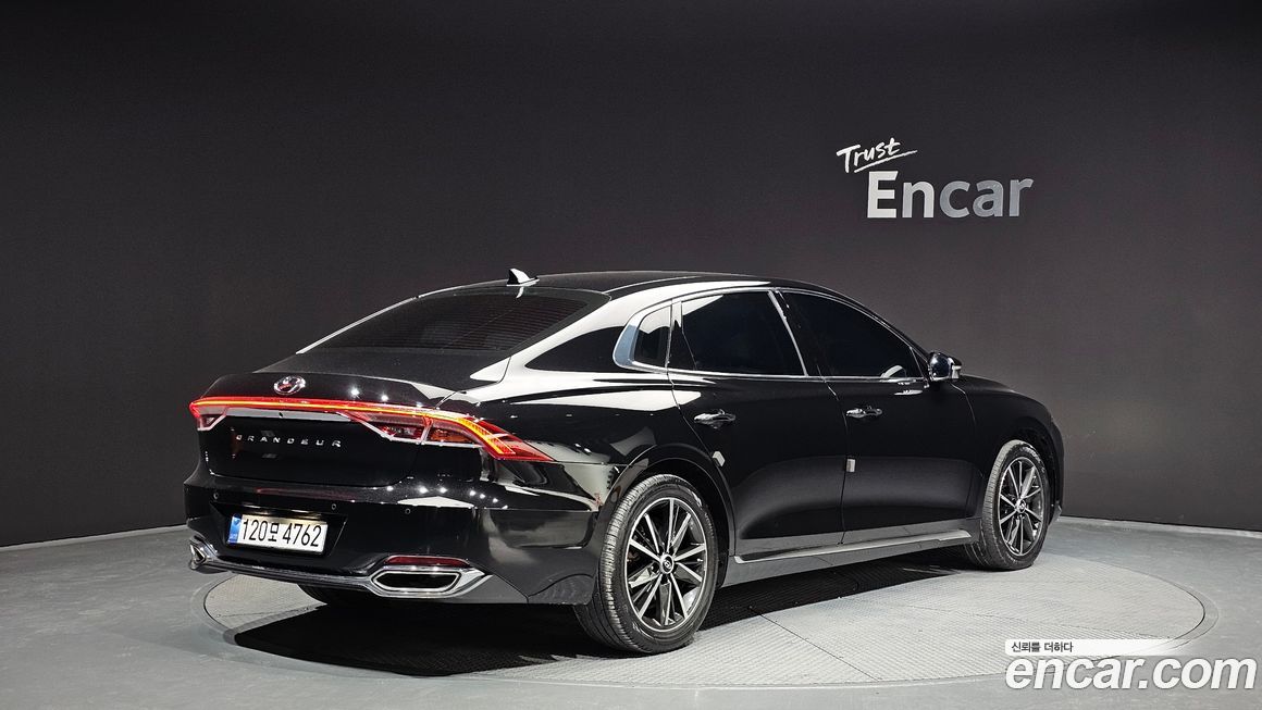 Hyundai Grandeur 2022