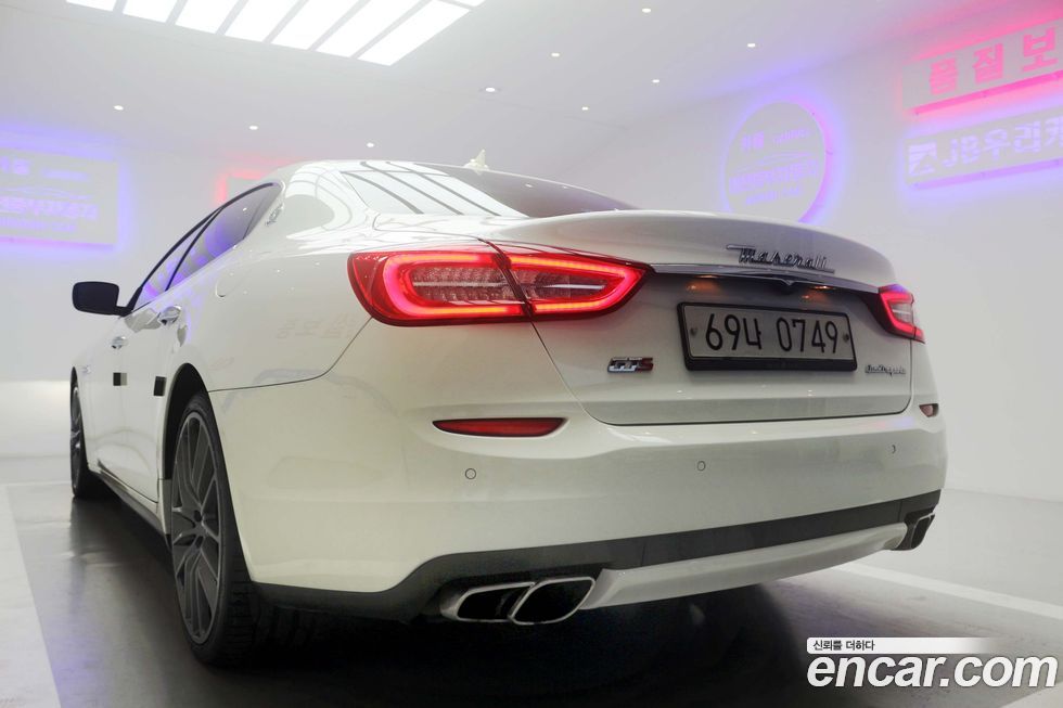 Maserati Quattroporte 2016