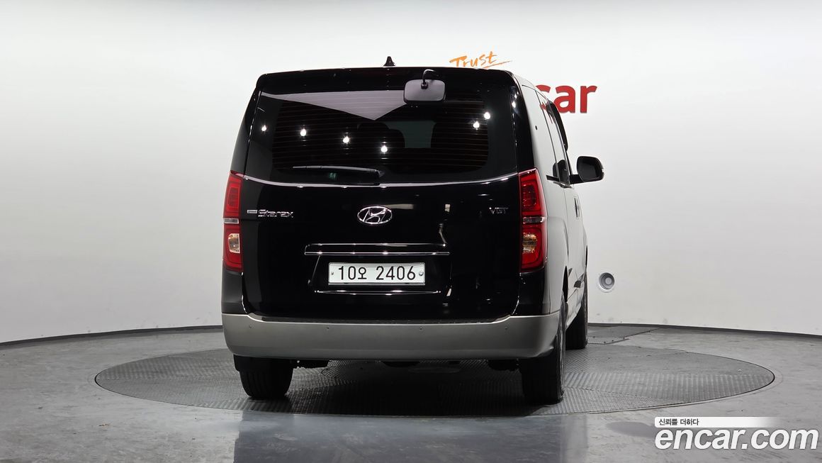 Hyundai Starex 2019