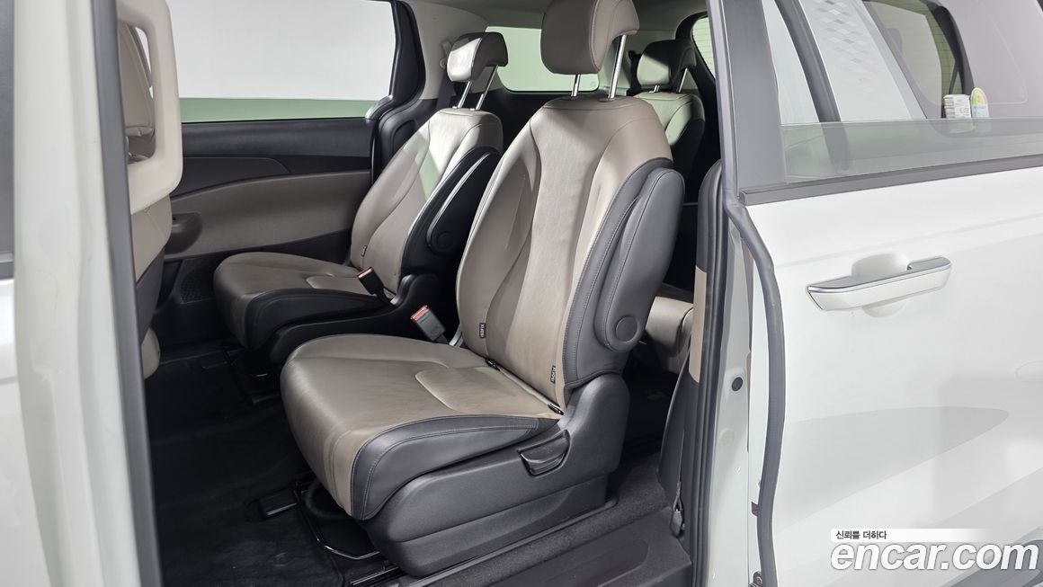 Kia Canival 2024