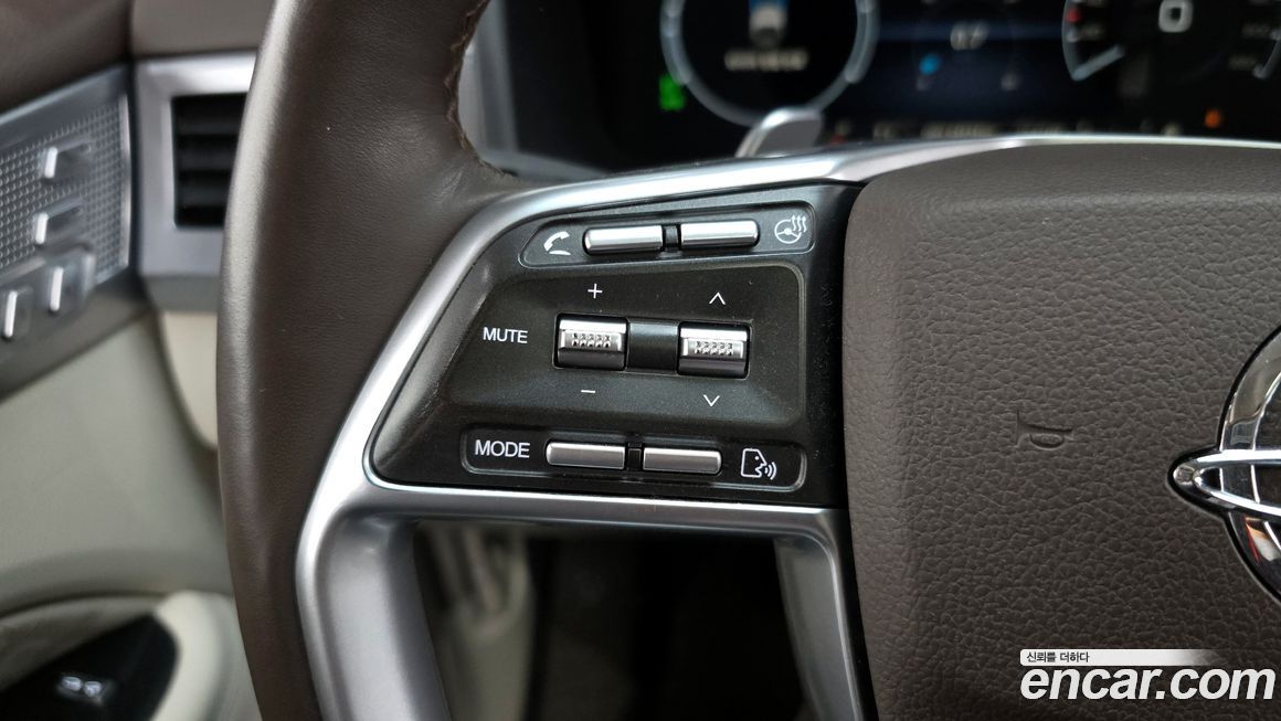 KG_Mobility_Ssangyong Rexton 2021