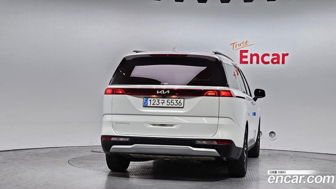Kia Canival 2023