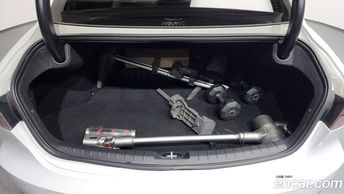 Hyundai Grandeur 2023