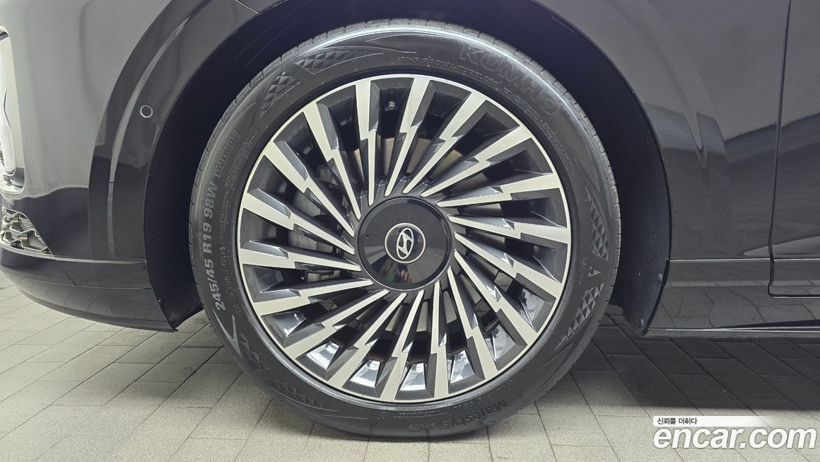 Hyundai Grandeur 2023