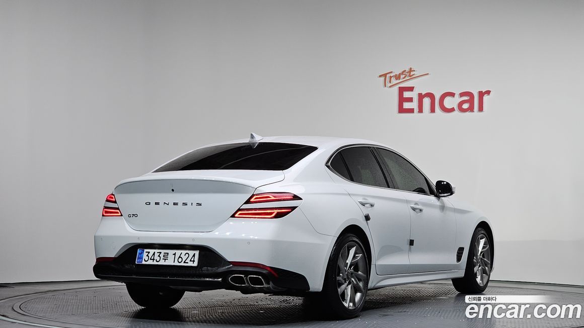 Genesis G70 2022