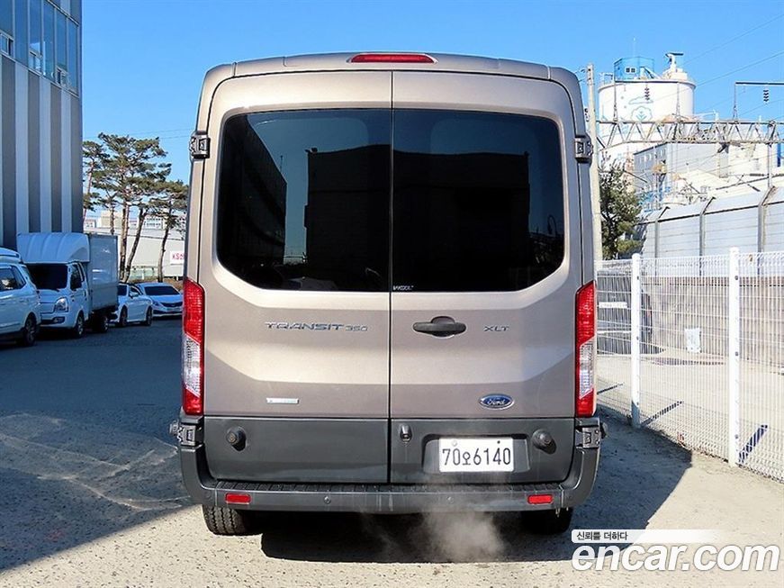 Ford Transit 2016