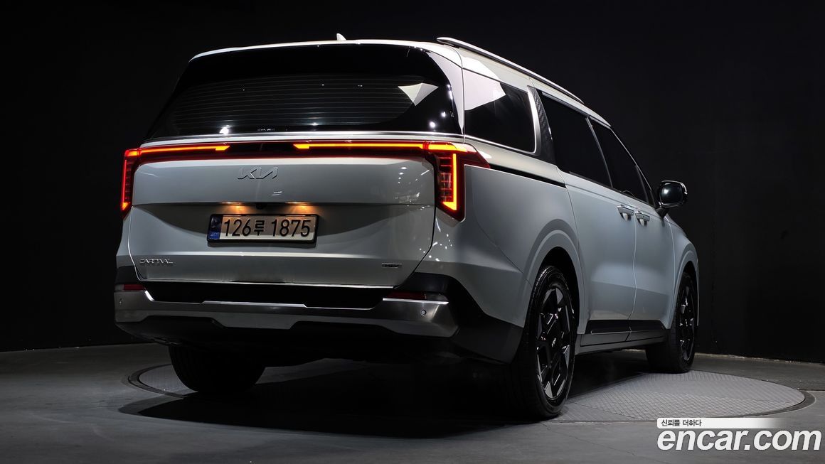 Kia Canival 2024