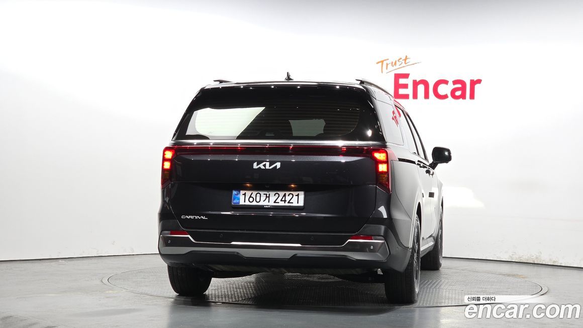 Kia Canival 2025