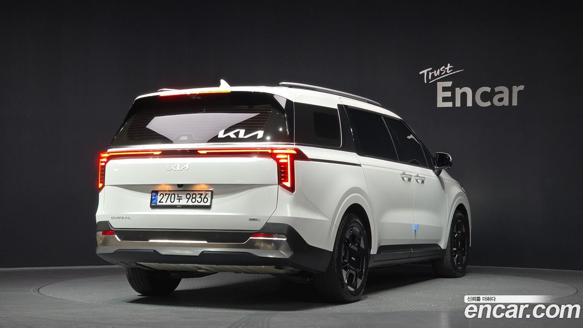 Kia Canival 2024