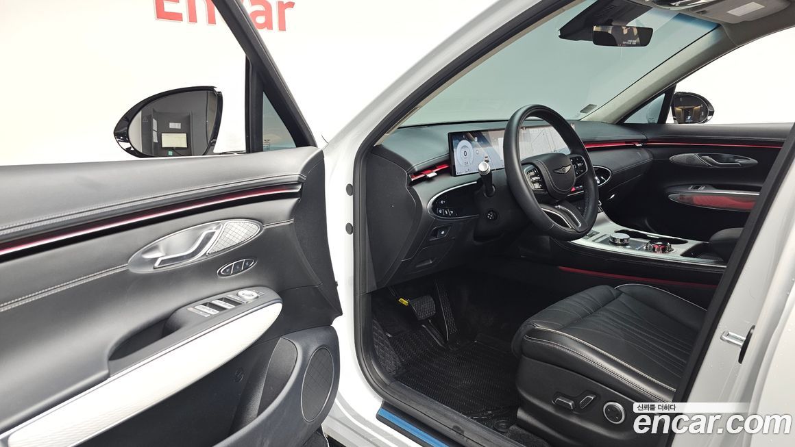 Genesis GV70 2025