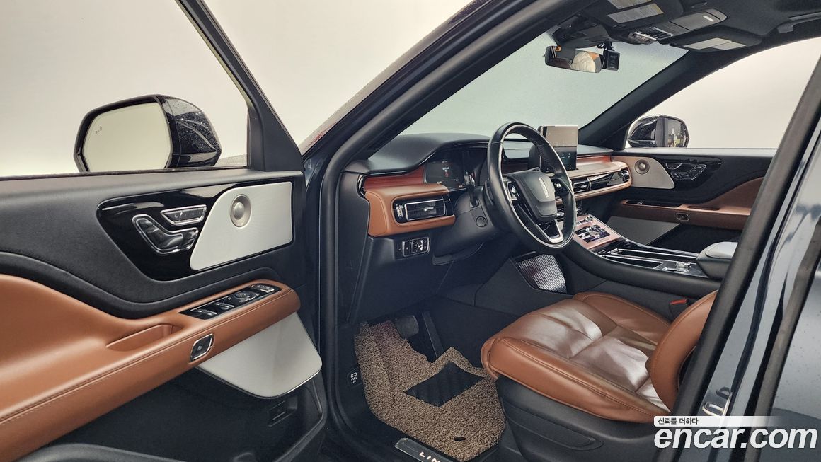 Lincoln Aviator 2023